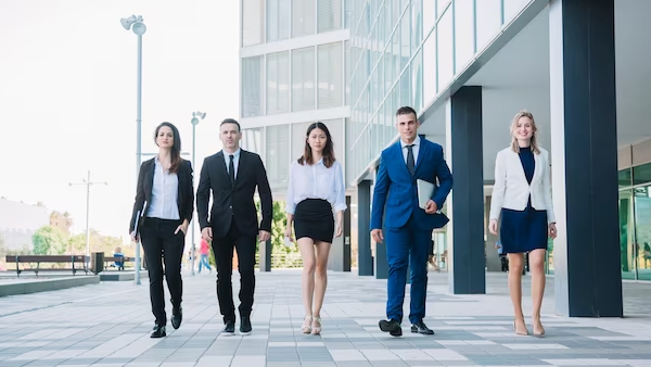 Giám đốc nhân sự chuyên nghiệp