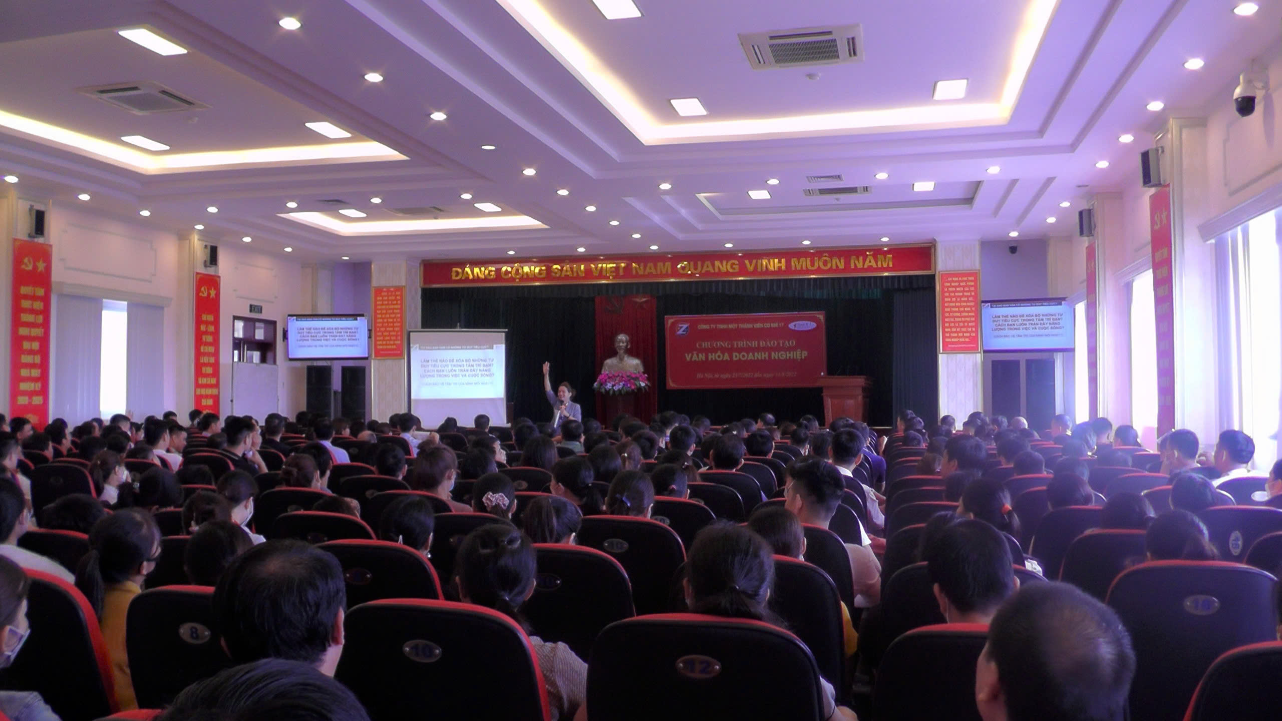 CHƯƠNG TRÌNH NÂNG TẦM TRẢI NGHIỆM ĐỘI NGŨ.